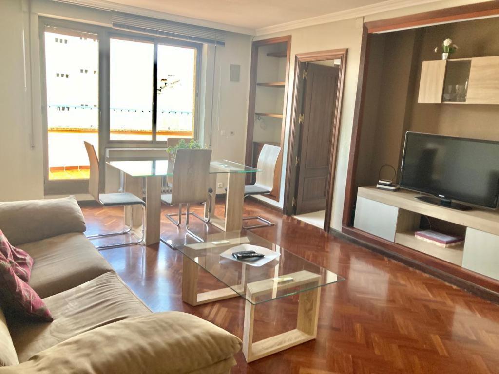Apartment Azafranal-parking Gratis-