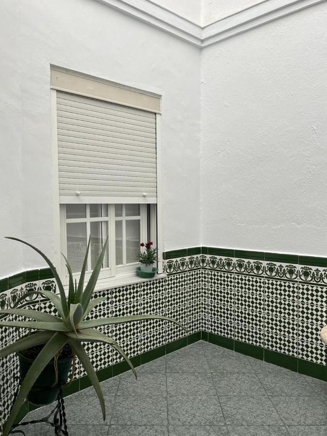 La Descalza * Lucena