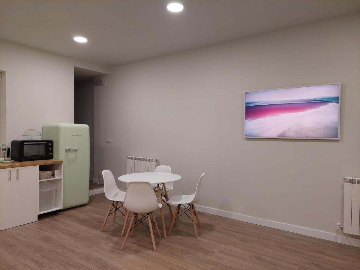 Sweet Mercaderes Apartment