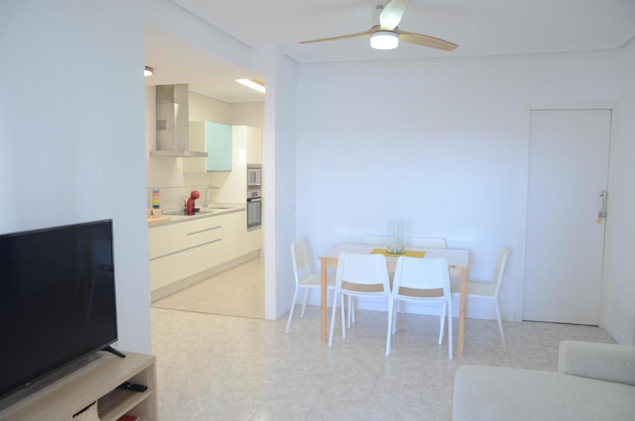 700 Metros De La Playa Apartment