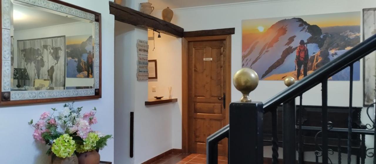 Hostal El Caseron Cardano de Abajo