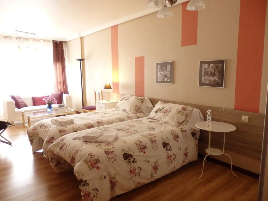 Iruña Apartahotel *