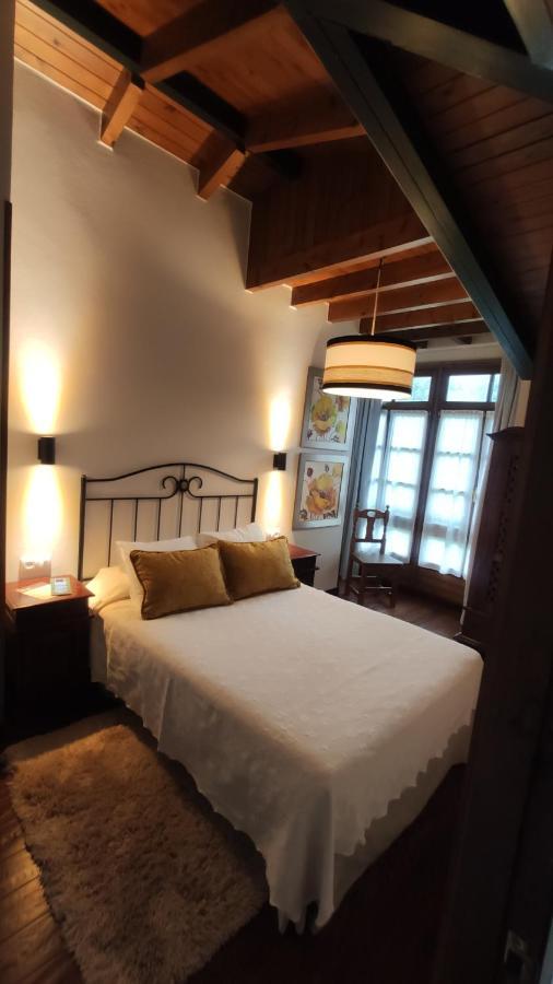 El Colladin Country house *