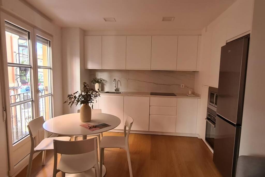 Logrono: En Centro Historico. Apartment *