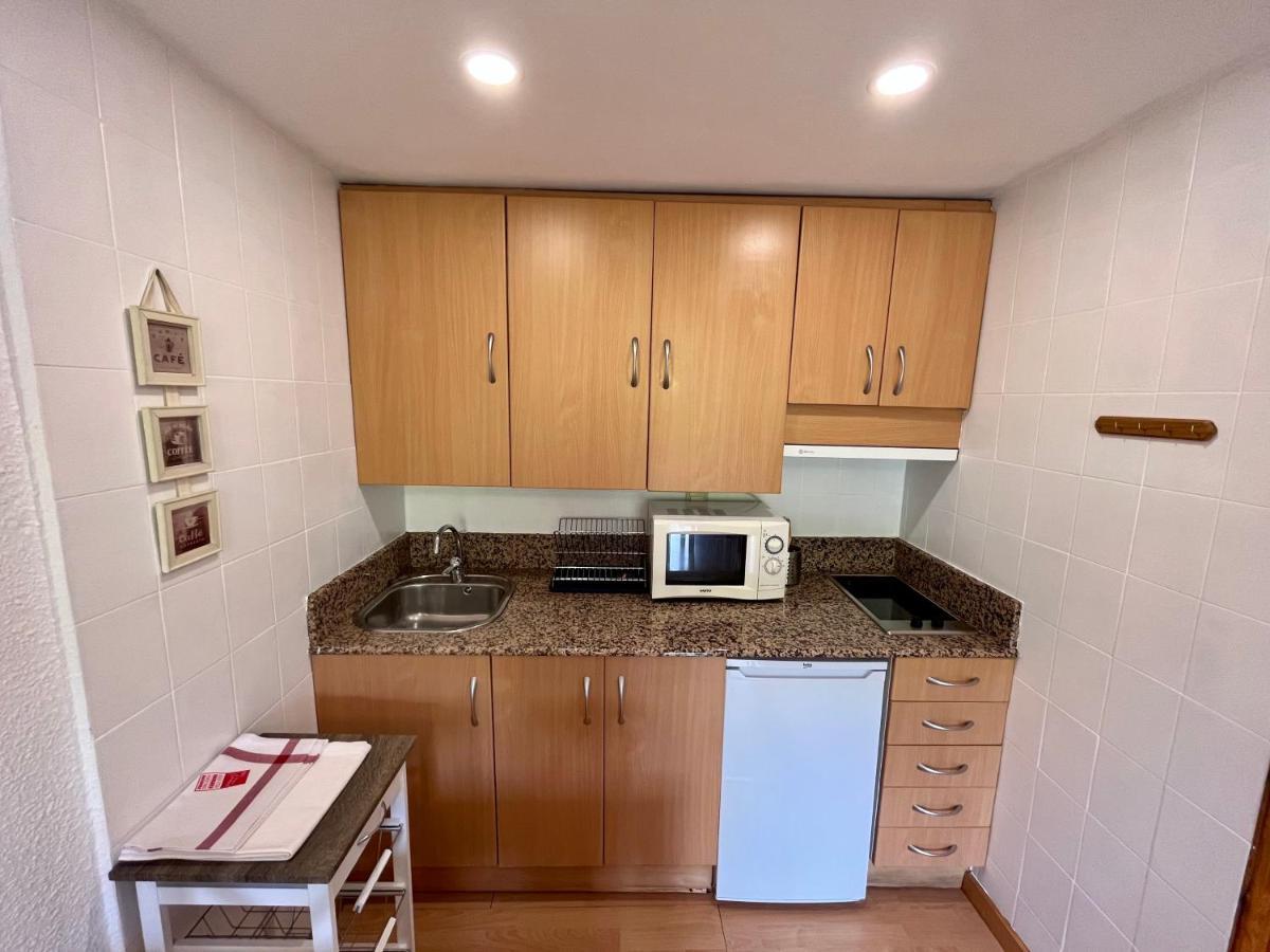 C20 - En Edif. Pirineos - Villmor Apartment