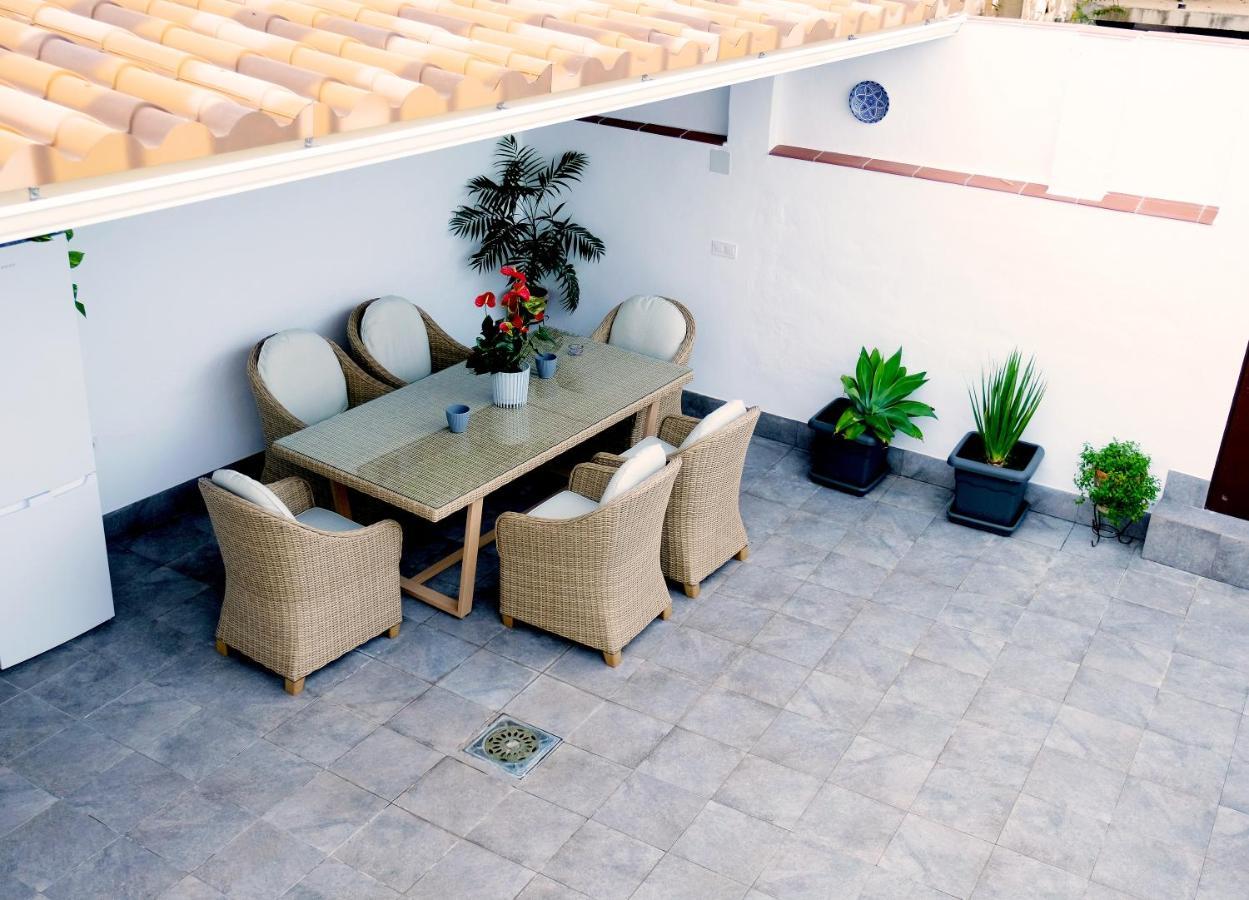 Lonja Del Ribacillo, Holiday home *