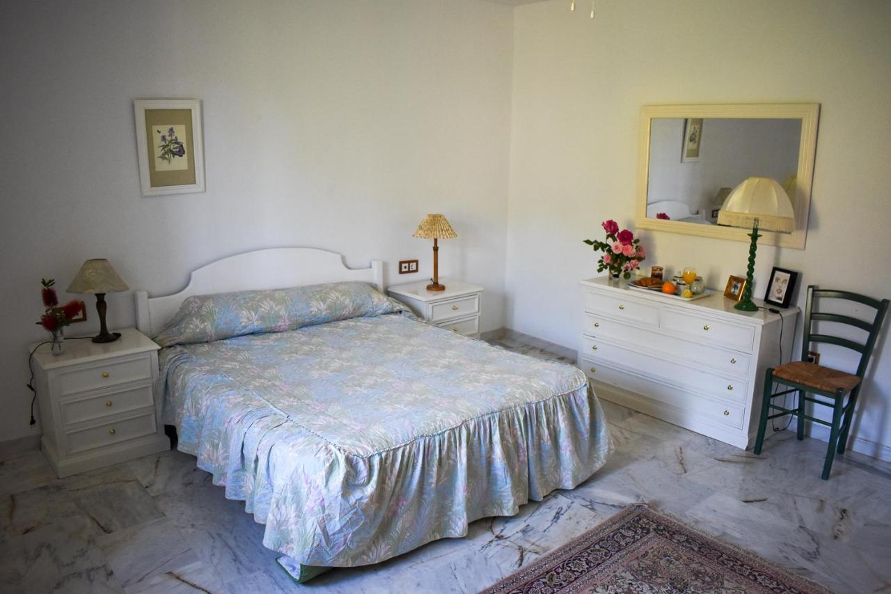 La Lola - Secluded Hacienda Archidona