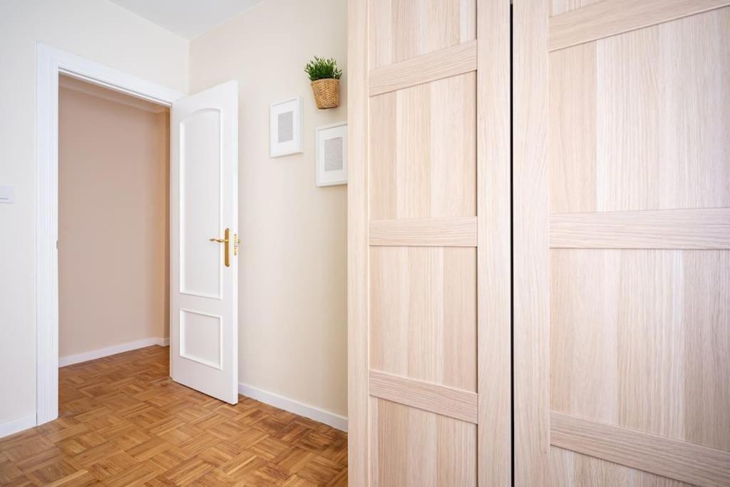 Electra Apartment *