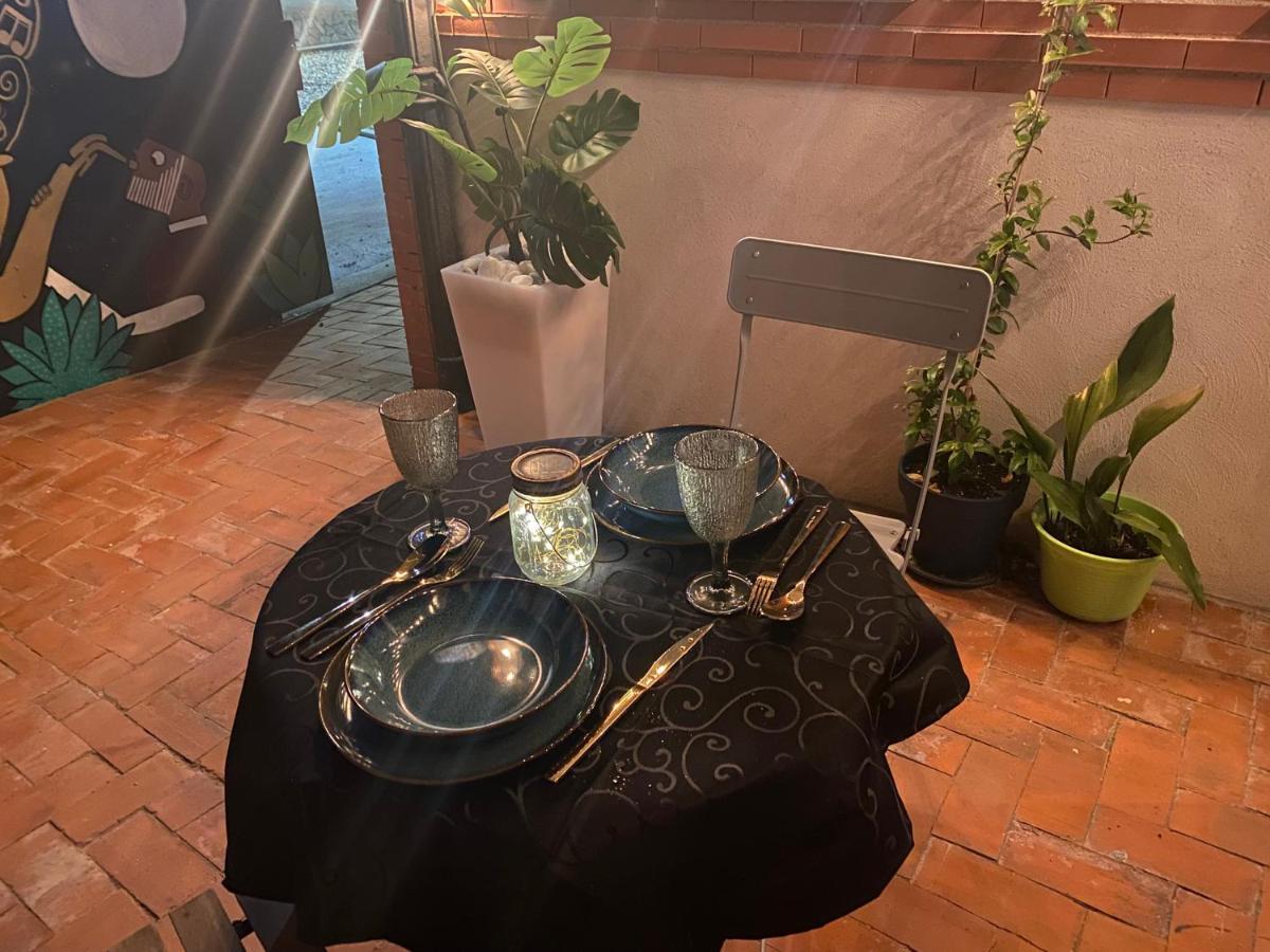 Alfoz, -tiny House- Con Patio Privado Y Barbacoa Сasa de vacaciones