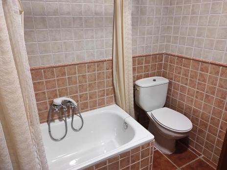 Hostal El Caseron Cardano de Abajo
