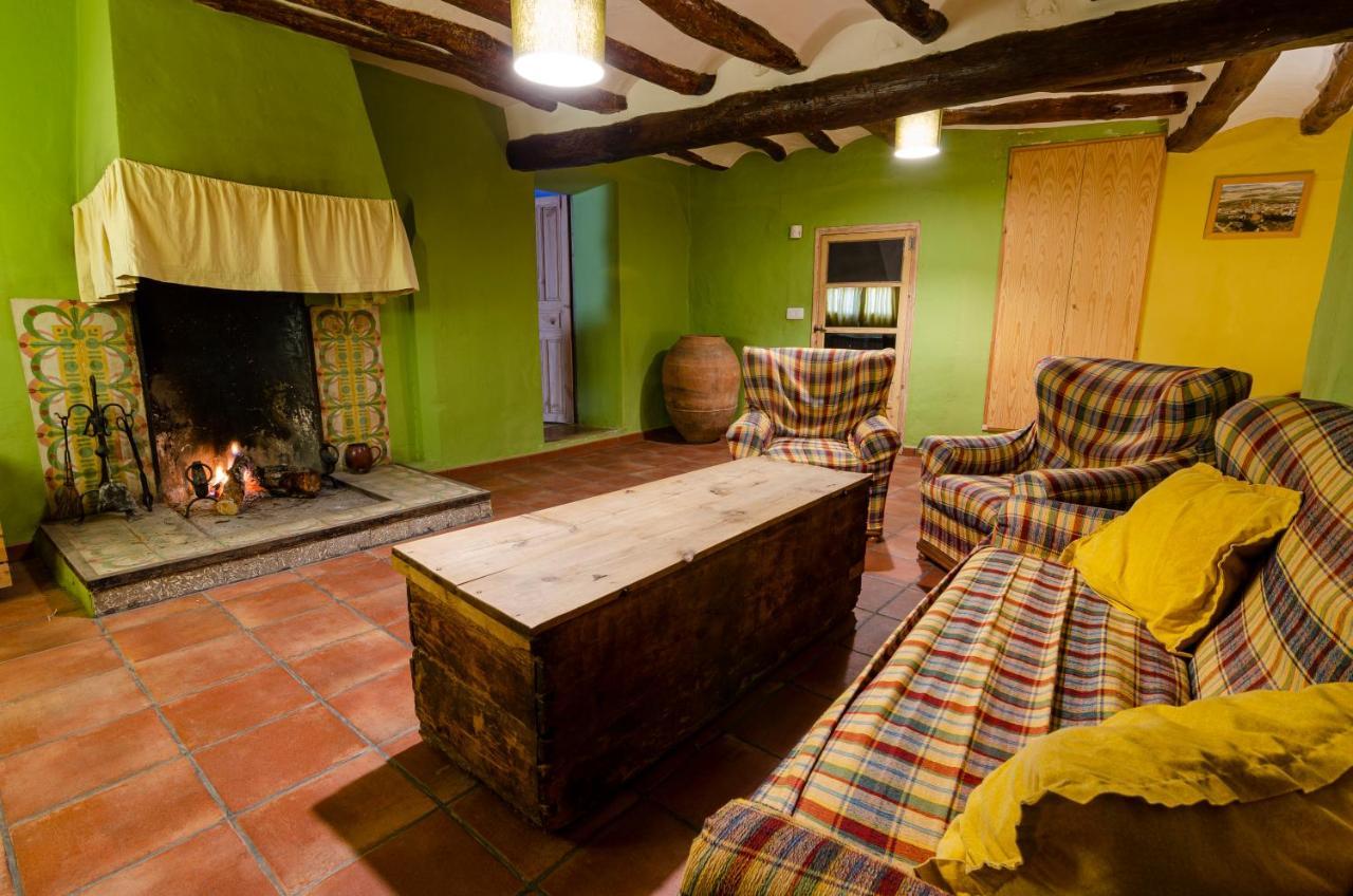 La Ojinegra Guest house Alloza