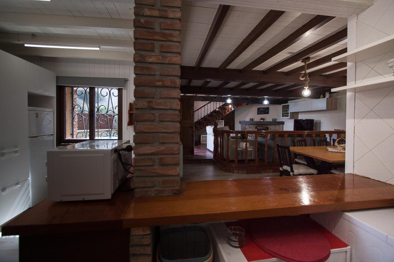 Santa Barbora, Casa A 3 Km De La Playa