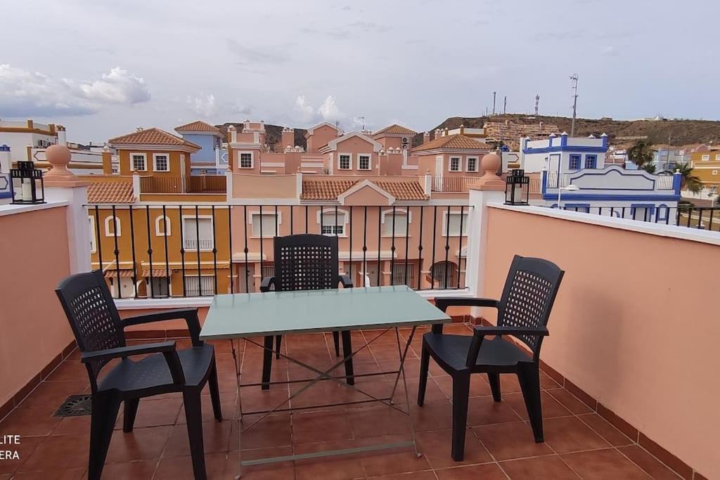 Duplex Cala Pinar Сasa de vacaciones *