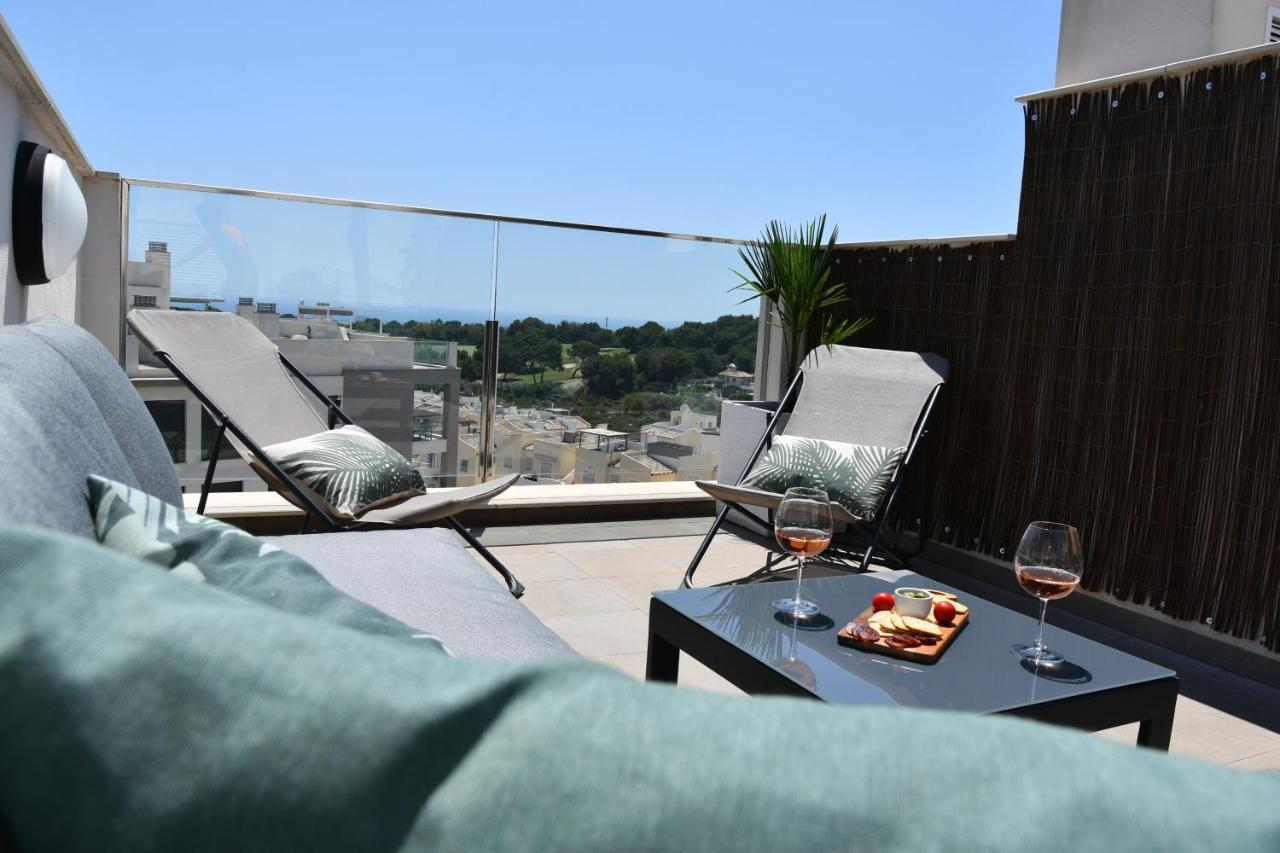 Luxurious Flat & Private Rooftop In Villamartin Orihuela Costa Apartment