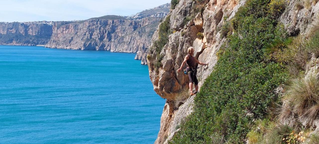 Casita De La Cumbre - Comfortable Holiday Home Near Cala Moraig