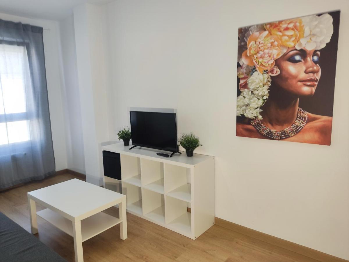 Turistic Apts Rosalia De Castro