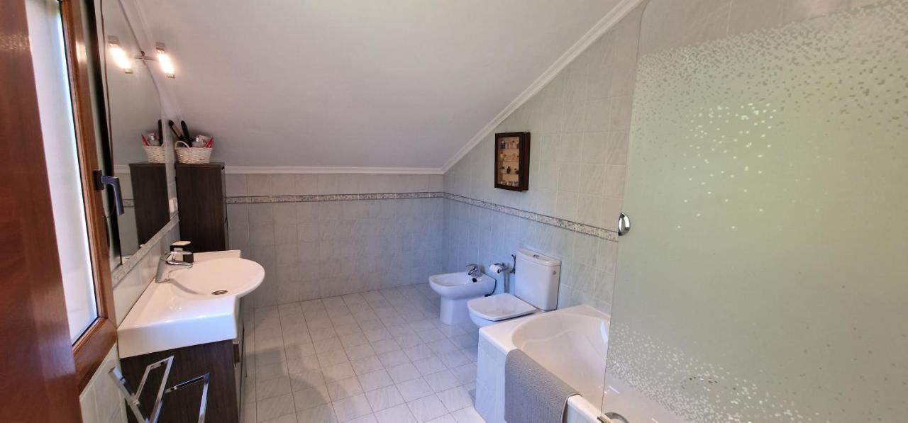 La Casina Del Rio - Familiar - Piscina - Gimnasio Apartment