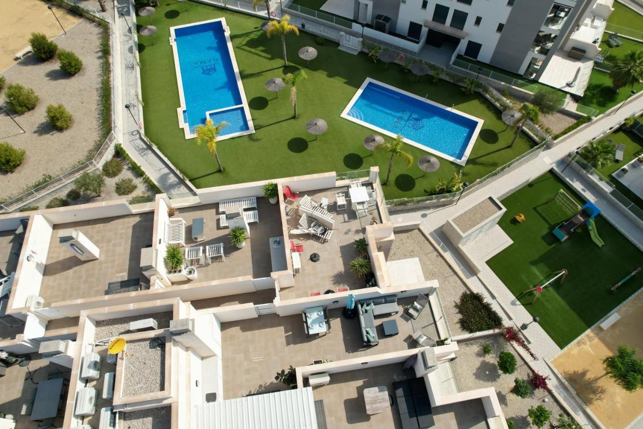 Apartment Luxurious Flat & Private Rooftop In Villamartin Orihuela Costa