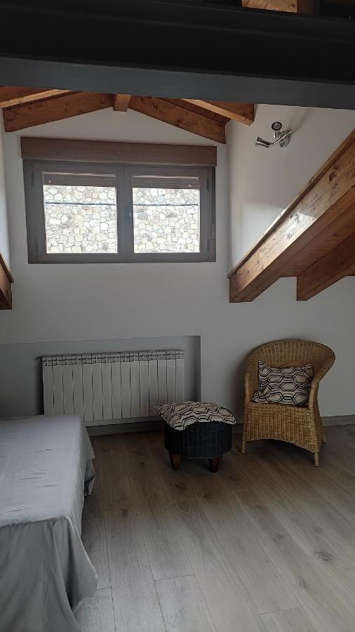 Arroyos Country house