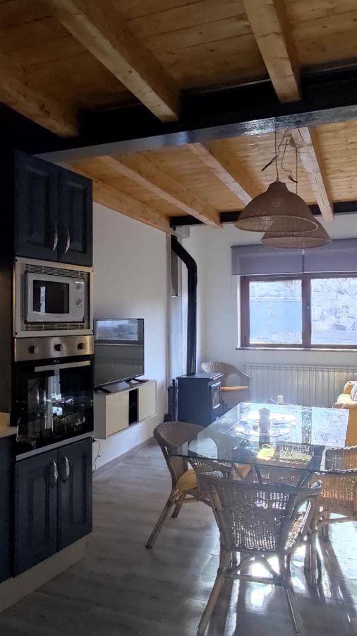 Arroyos Country house