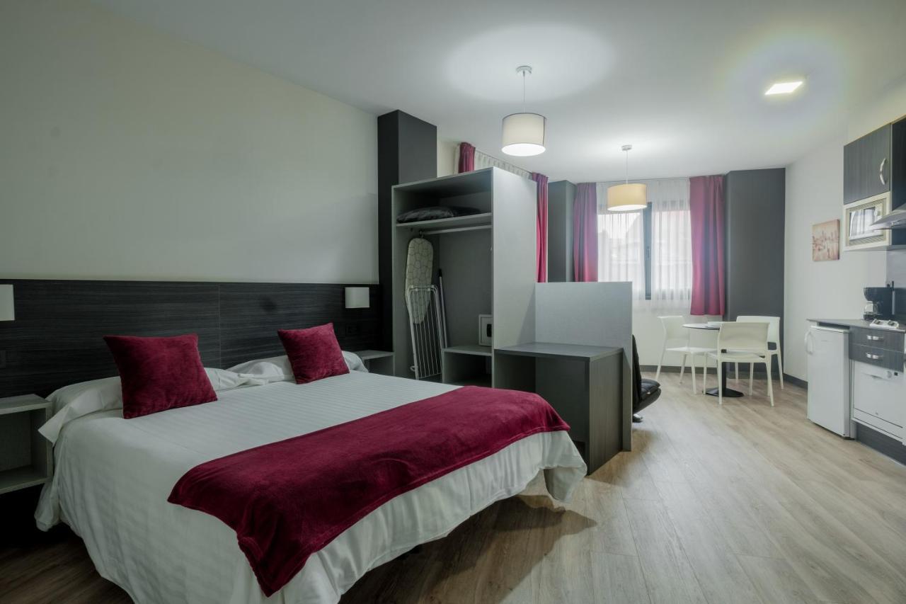 Aparthotel Capua Gijon