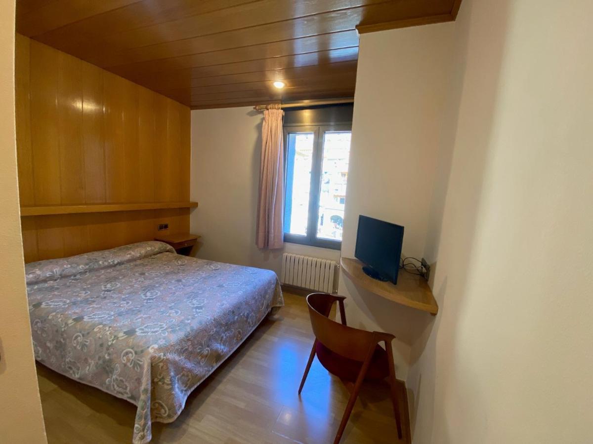 Sant Antoni Hotel *
