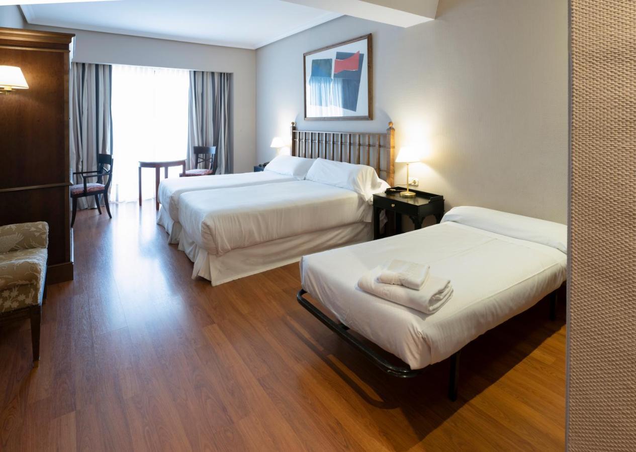 Barcelo Conde Luna Hotel 4*