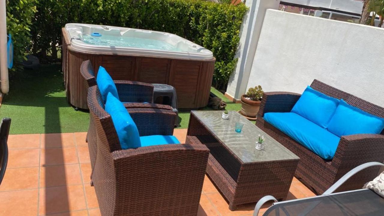 Exquisite 3 Bed With Private Jacuzzi