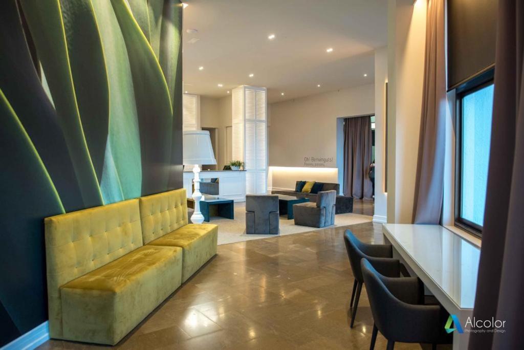 Bruc Hotel
