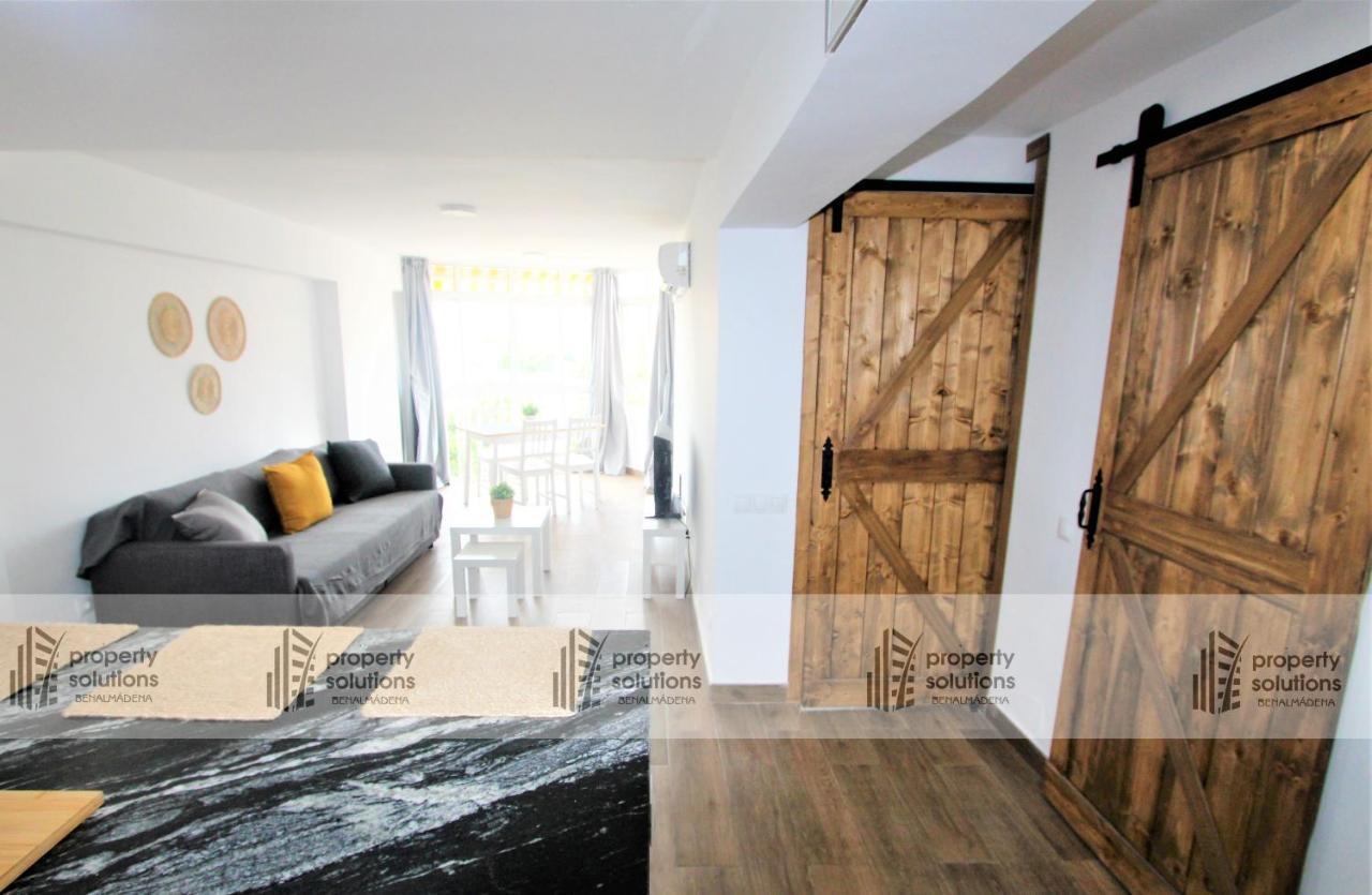 508 Piscis: Mountain-view With Pool Apartment
