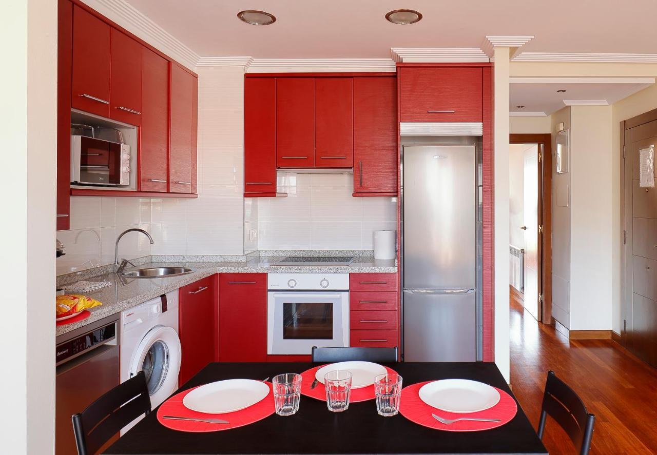 Atico Con Terraza, Vistas Al Mar Y Parking En Playa De S Lorenzo Apartamento Gijón