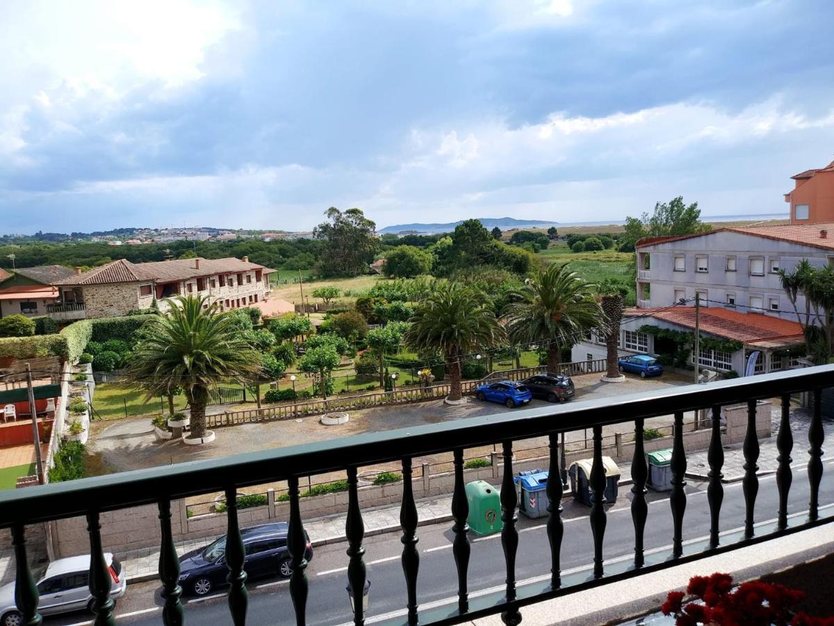 Acogedor Con Piscina Cerca De La Playa A Lanzada Apartment