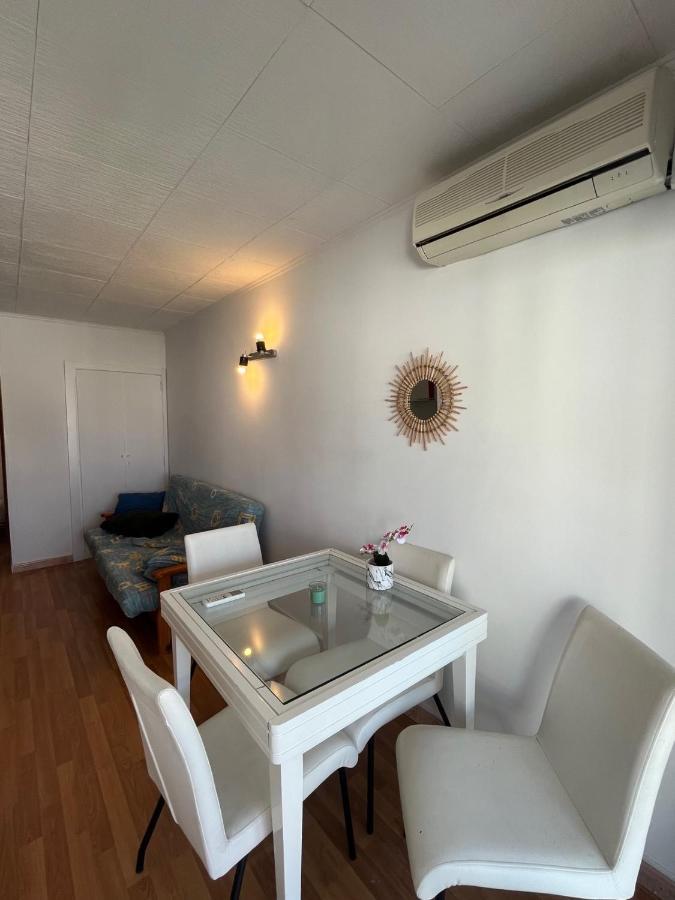 Costa Apartment *