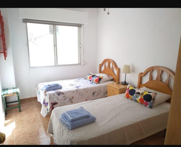 Apartment En Primera Linea De Mar. Murcia