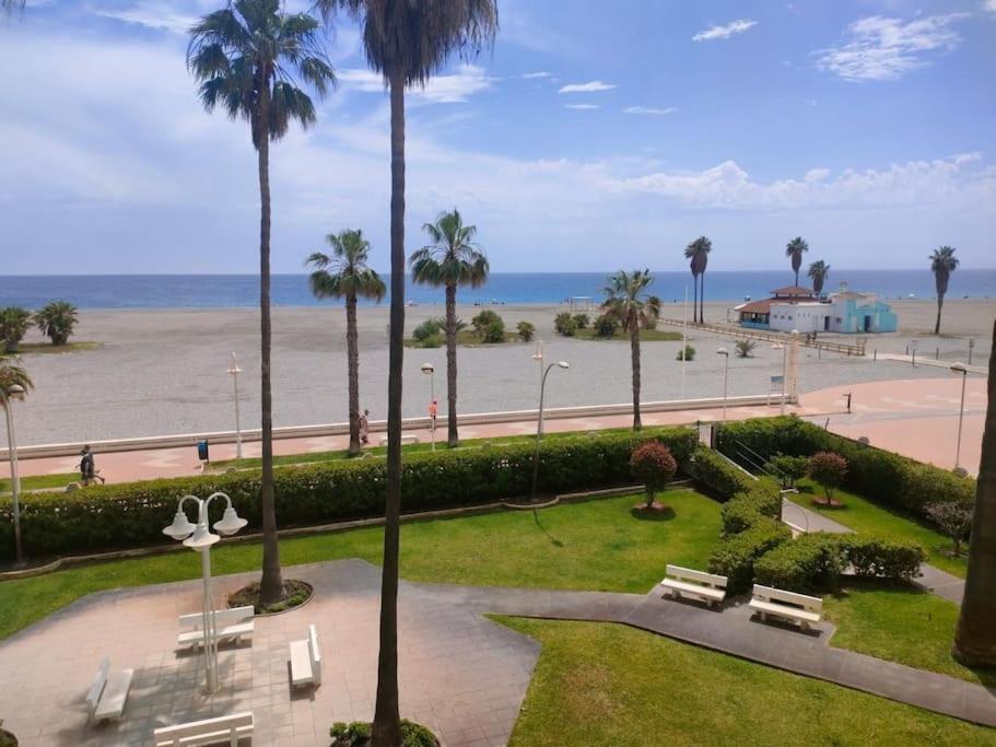 Apartment Hermoso Piso Primera Linea Motril