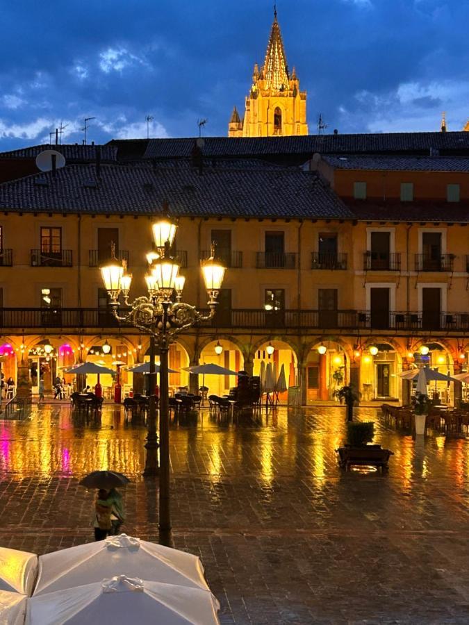 Plaza Mayor - Bohemia *