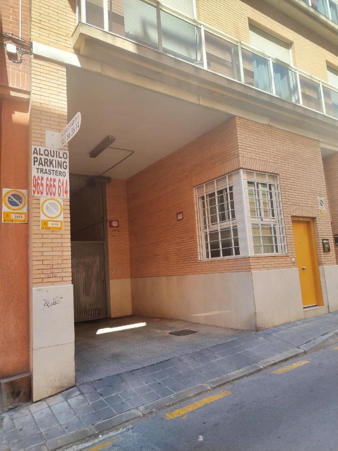 Castelplace Con Plaza De Garage Incluida, Free Parking And Ac Apartamento