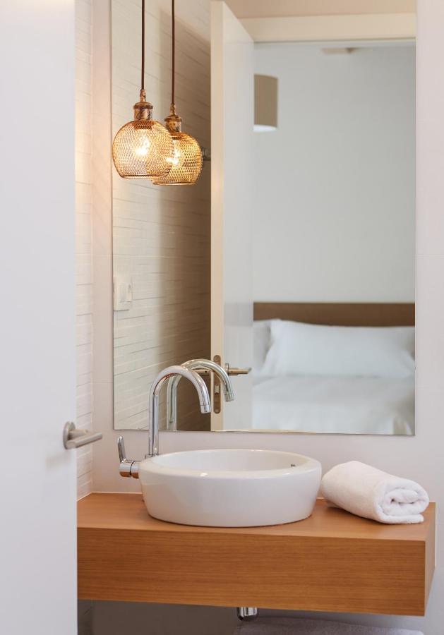 Trina 20 Hotel 2*