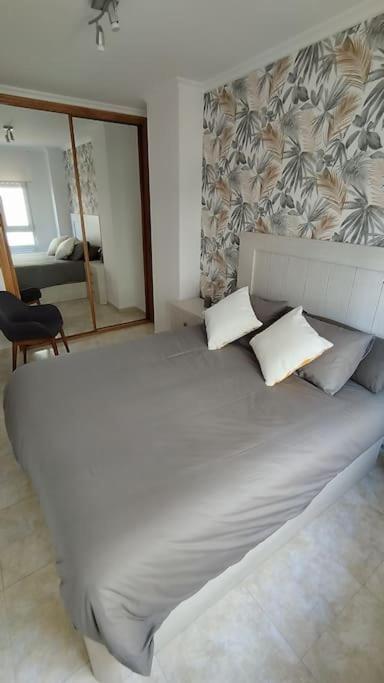 Apartamento En Foz. Primera Linea Playa Rapadoira Foz