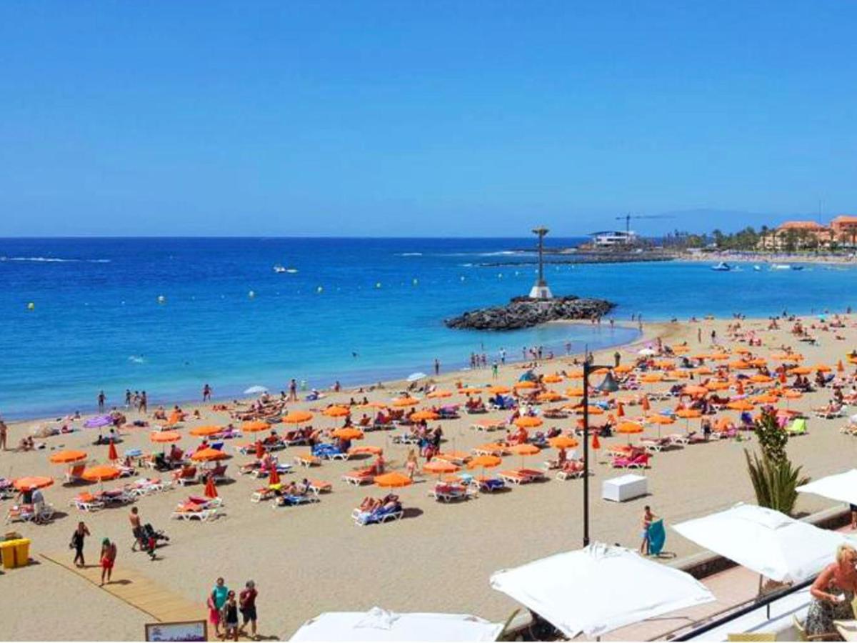 Live Cristianos Habana Avenue Arona (Tenerife)