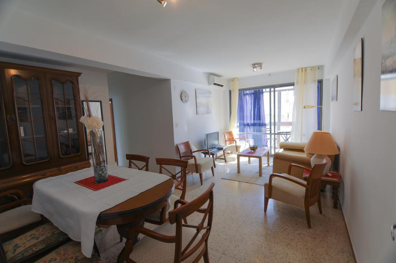 Rentalsevilla Apartamento Luminoso Con 3 Apartment *