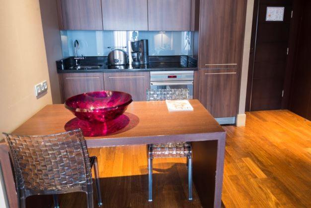 Nexus Suites&hotel Hotel