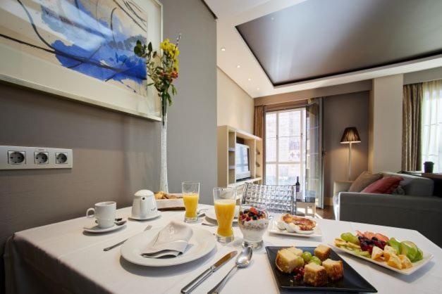 Nexus Suites&hotel 4*