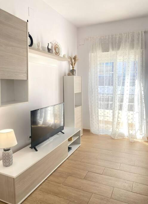 Apartamento A 600m De La Playa En El Centro De *