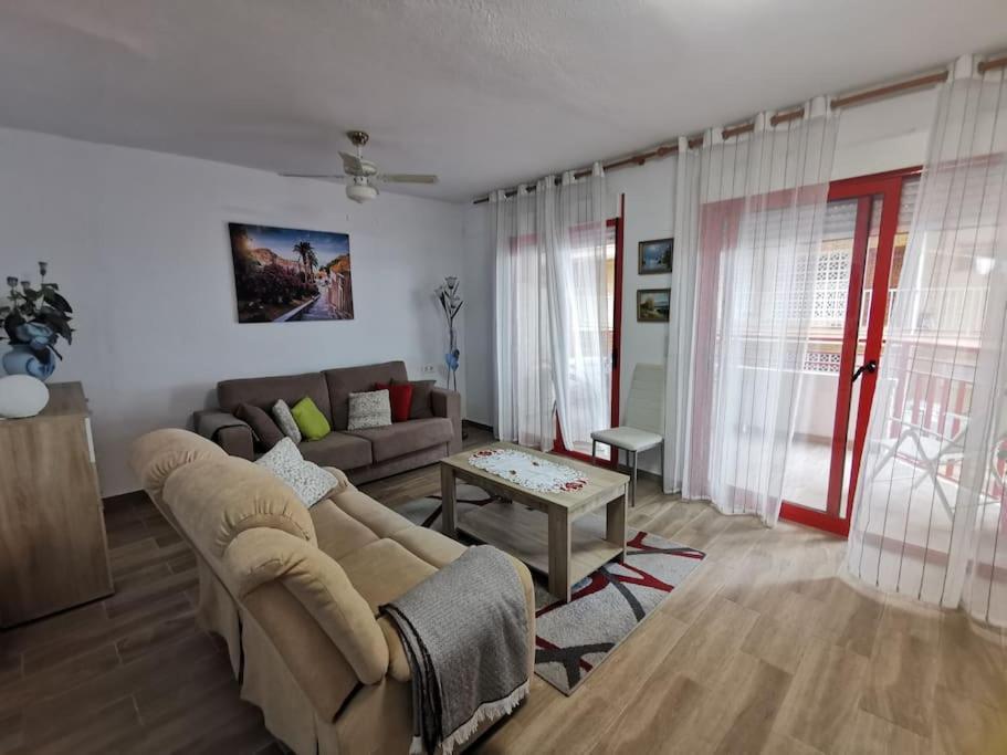 Apartment Primera Linea Playa Del Cura Con Piscina