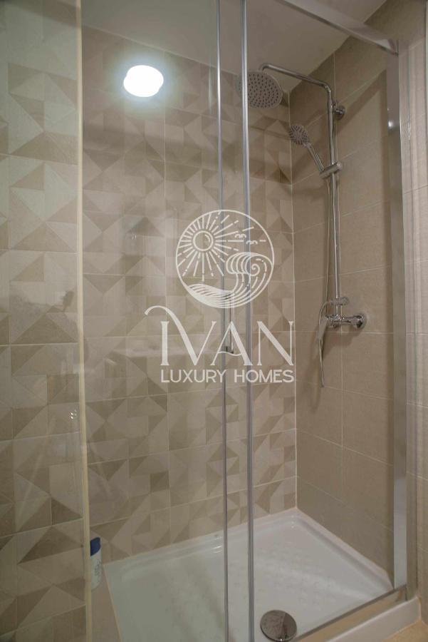Casa Yani Ivan Luxury Homes 3ªpta Sur 1ªlinea Apartamento