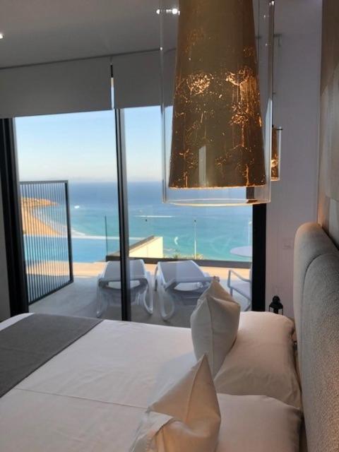 El Buzo Guest house
