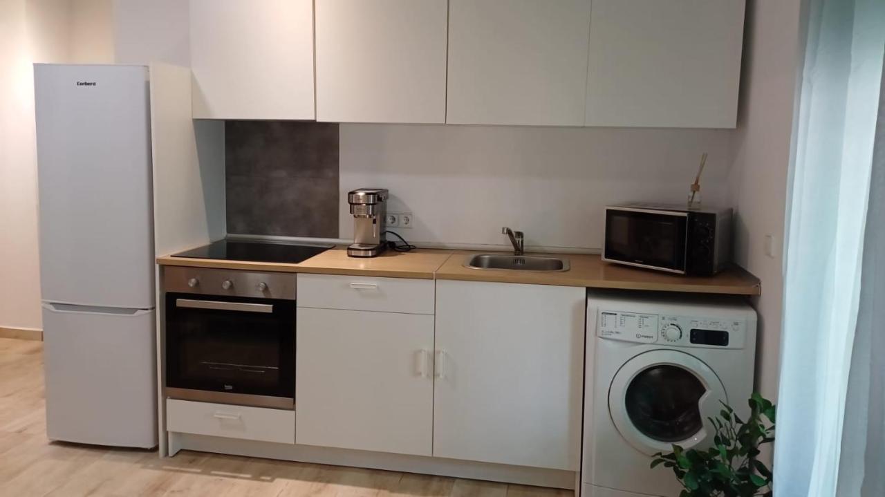 En Alameda Junto Al Corte Ingles Apartment *