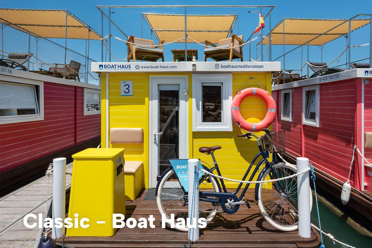 Boat Haus - Casas Flotantes Frente A Gibraltar 3*