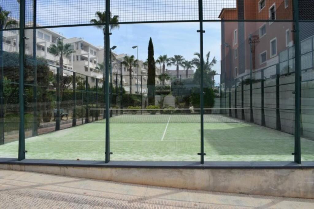 Hogar Brisa De Marinas Acogedor Con Amplia Terraza Y Acceso Directo A Piscinas-comfortable With Spacious Terrace And Direct Pool Access * Denia